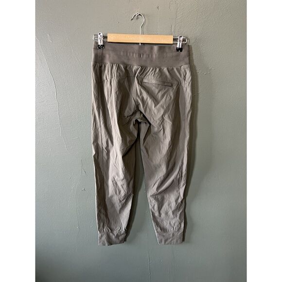 ATHLETA Trekkie North Sage Green Activewear Jogger Pants 405726-06 Womens 0P - Picture 2 of 3
